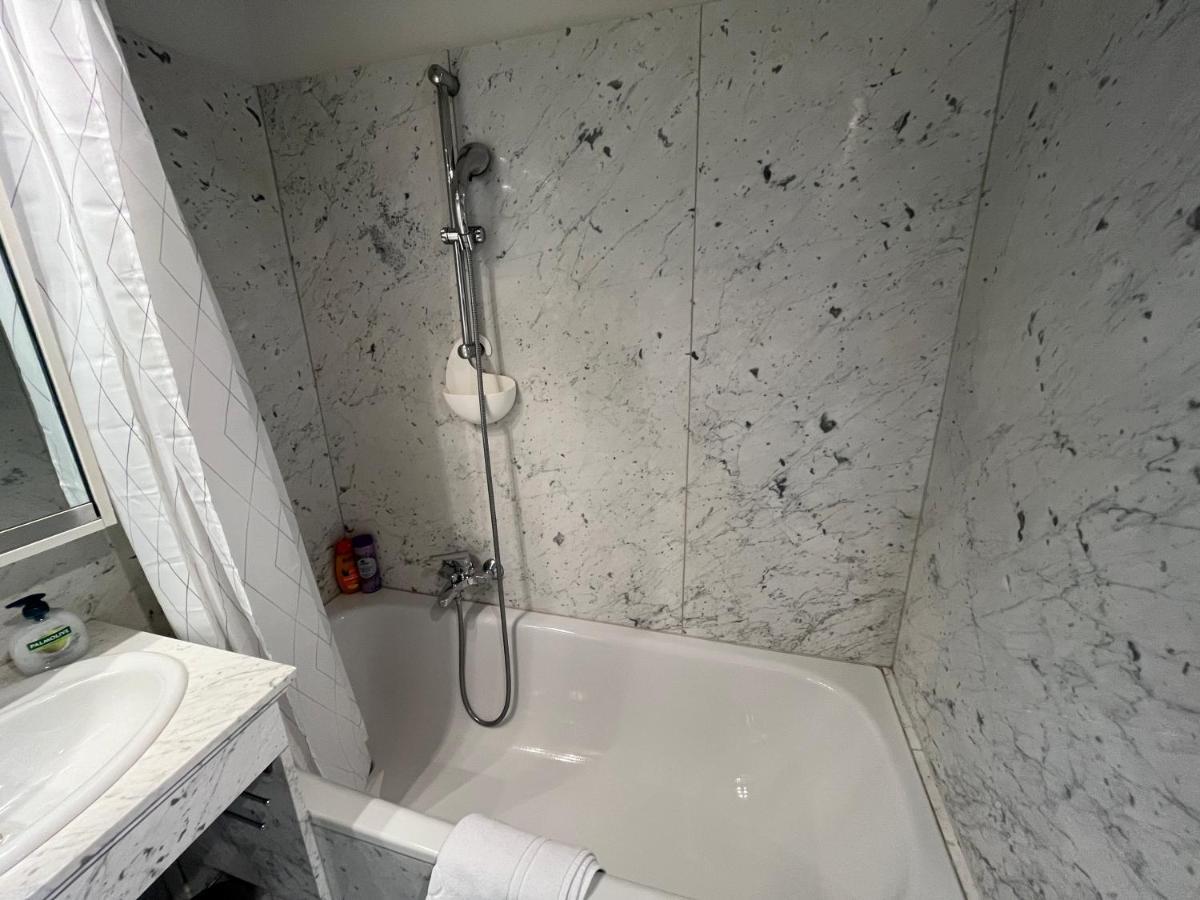 شقة Stylish Apt Near Urania 1Br فيينا المظهر الخارجي الصورة